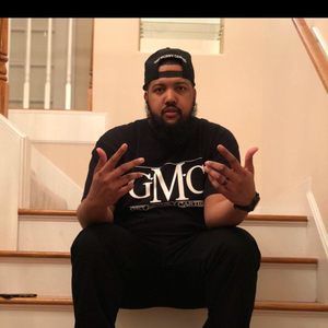 Meet your Posher, Tee